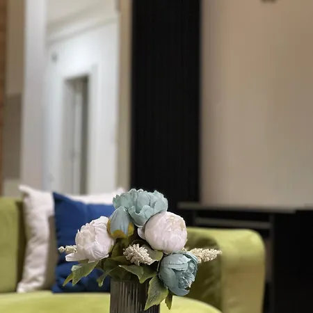 Mar 1 *