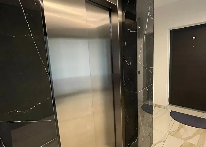 Lägenhet Mar 1 Ni